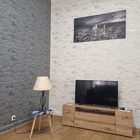 Appartement Au Coeur De La Ville Chalon-sur-Saone Luaran gambar