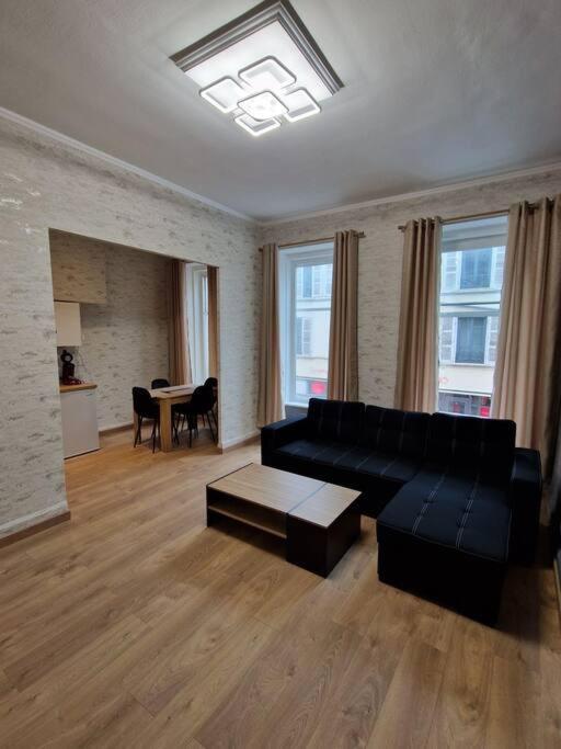 Appartement Au Coeur De La Ville Chalon-sur-Saone Luaran gambar